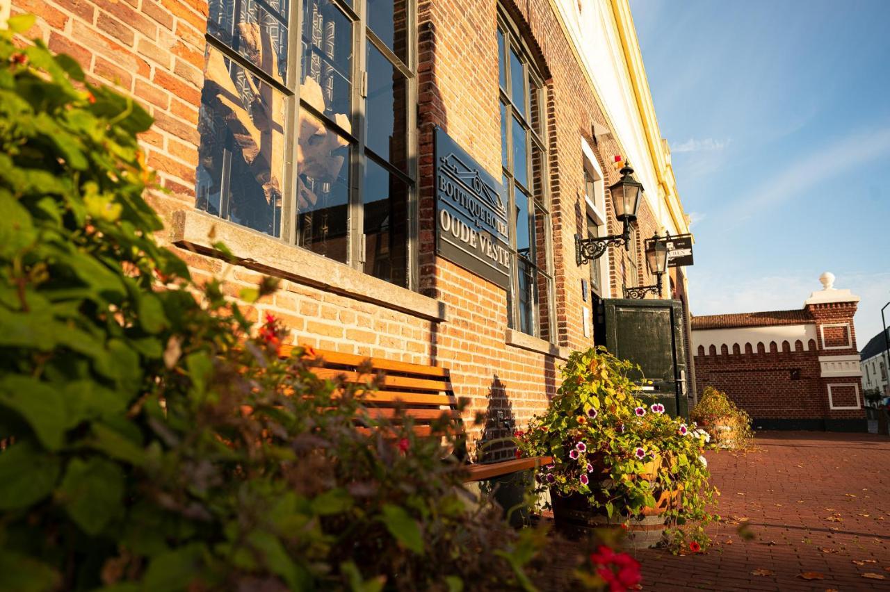 Boutique Hotel De Oude Veste เฮเลวุทสไลส์ ภายนอก รูปภาพ