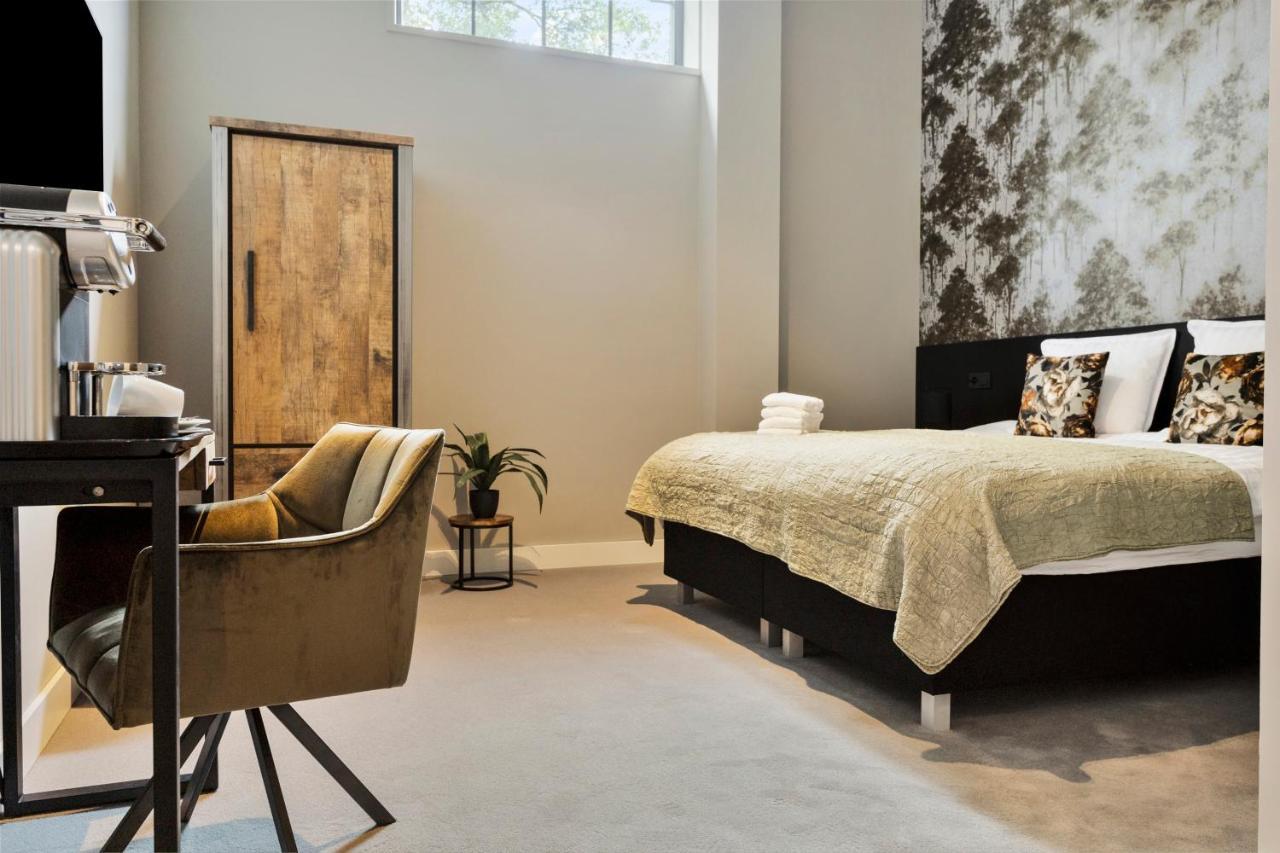 Boutique Hotel De Oude Veste เฮเลวุทสไลส์ ภายนอก รูปภาพ