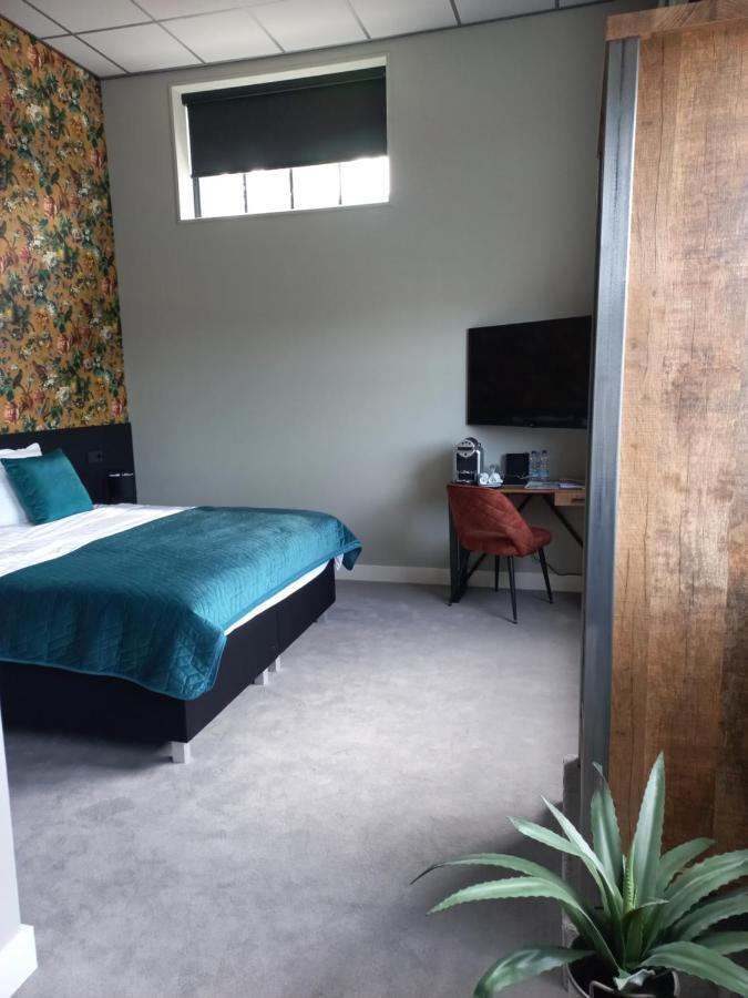 Boutique Hotel De Oude Veste เฮเลวุทสไลส์ ภายนอก รูปภาพ