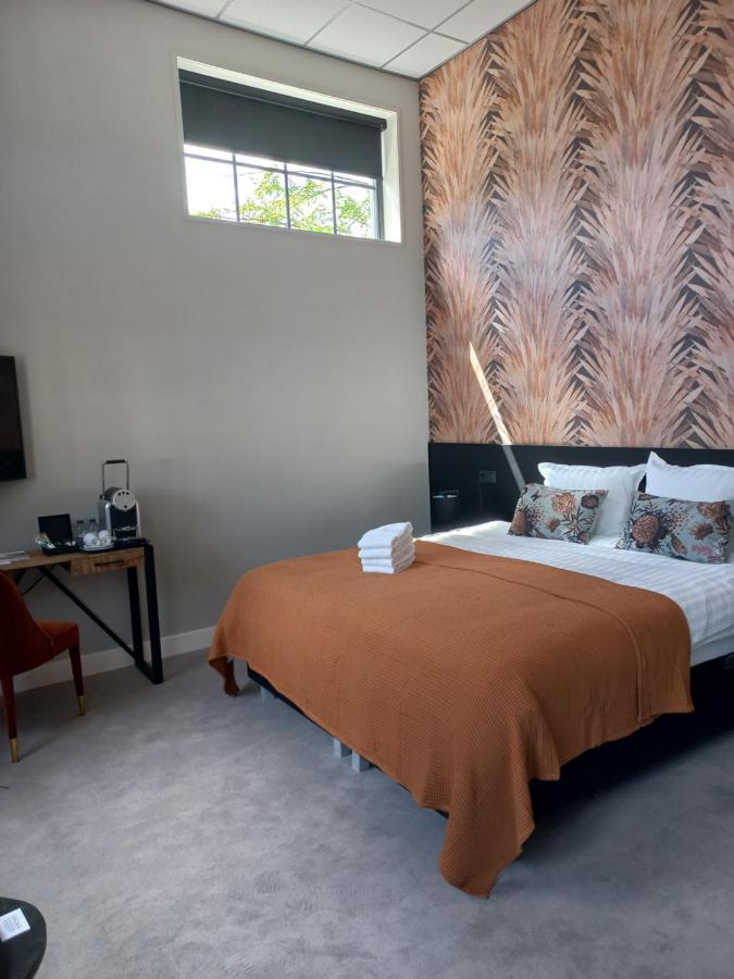 Boutique Hotel De Oude Veste เฮเลวุทสไลส์ ภายนอก รูปภาพ