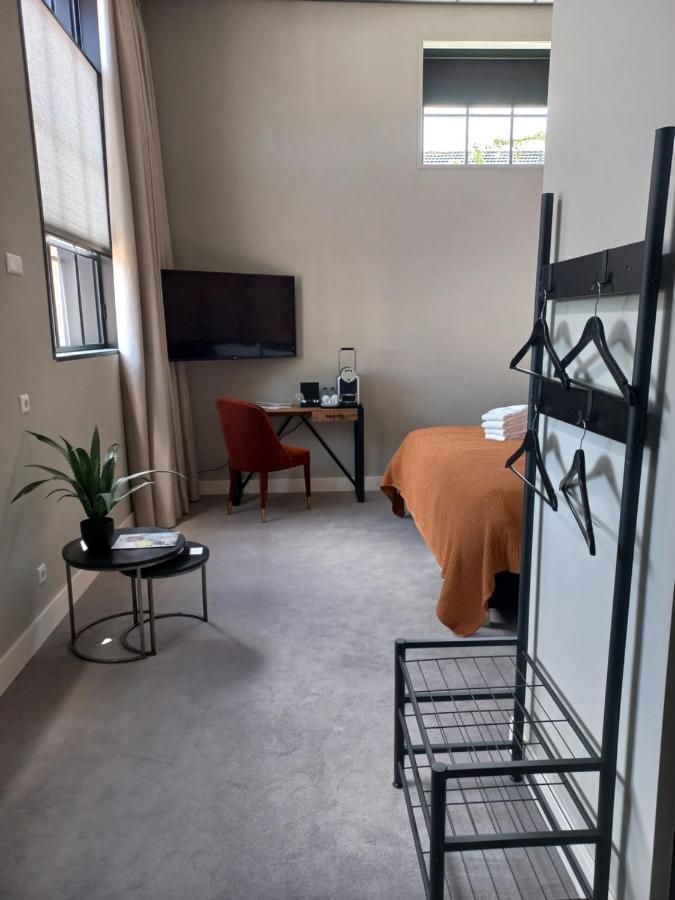 Boutique Hotel De Oude Veste เฮเลวุทสไลส์ ภายนอก รูปภาพ