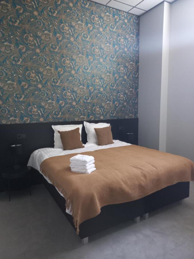 Boutique Hotel De Oude Veste เฮเลวุทสไลส์ ภายนอก รูปภาพ